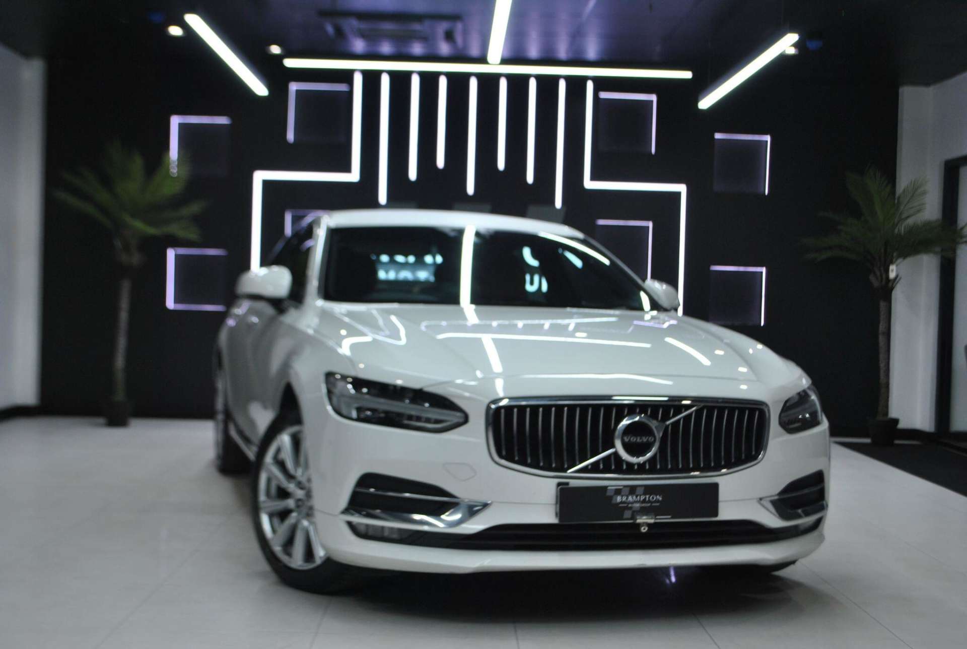 Volvo S90