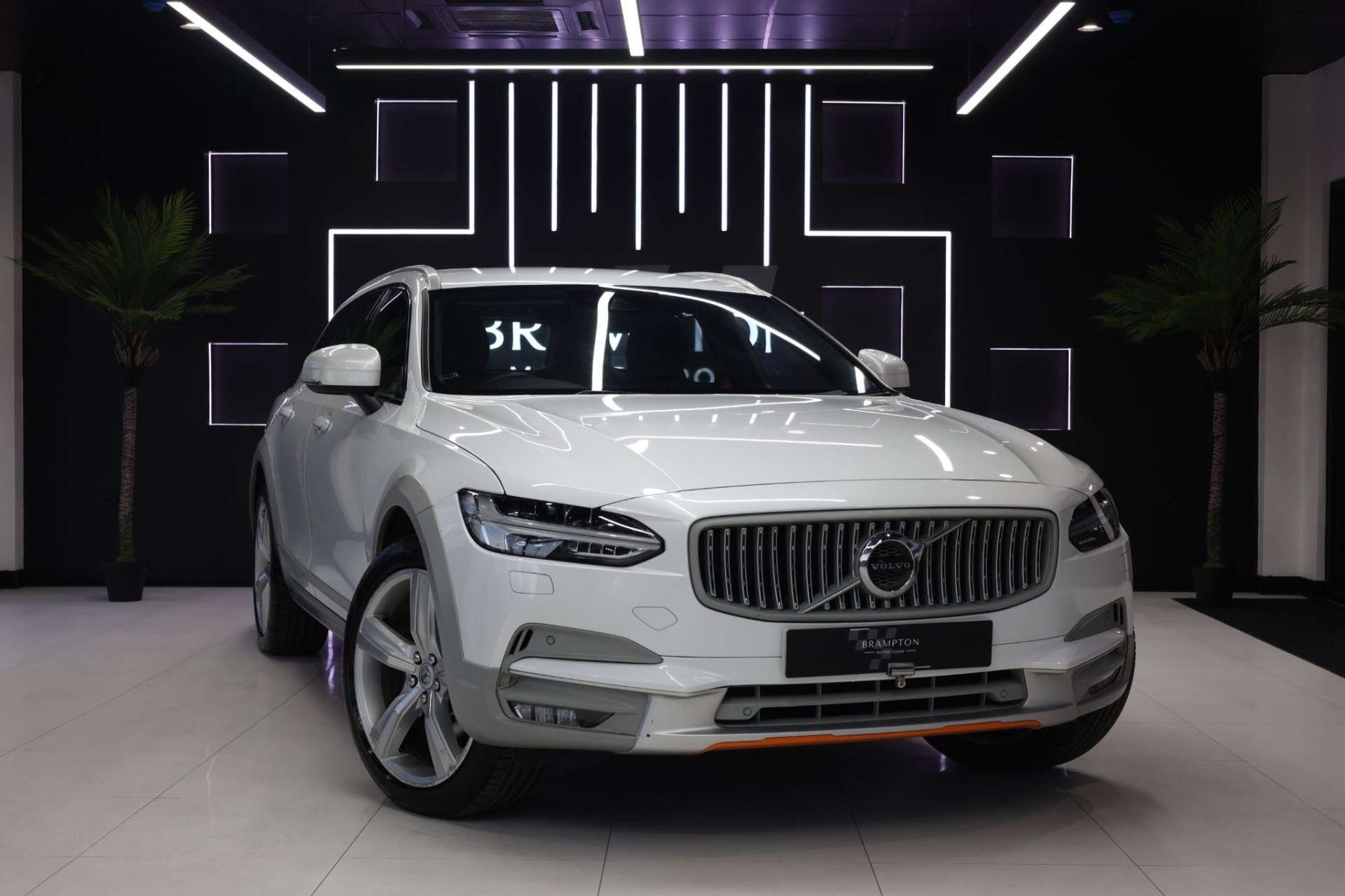 Volvo V90 Cross Country